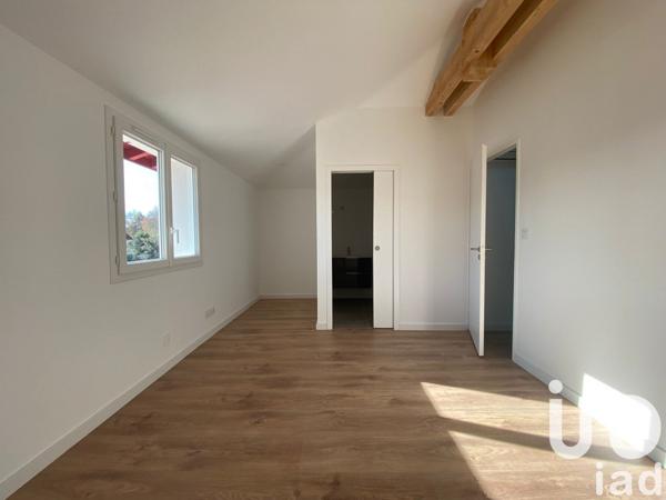 Pavillon 4 pièces de 93 m² à Ustaritz (64480)
