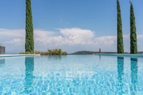 Villa contemporaine avec vue panoramique