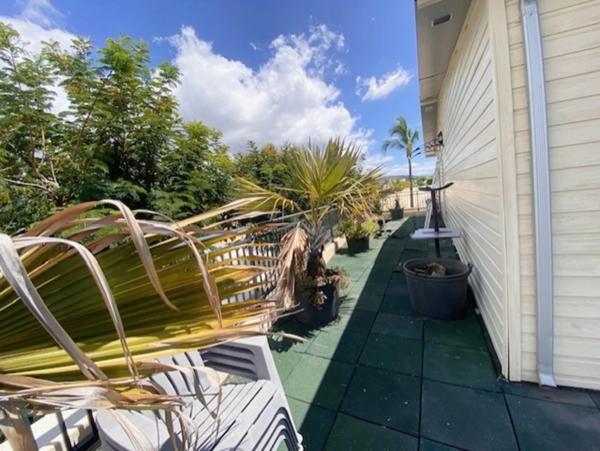 Fonds de commerce + Murs d'immeuble de 3 niveaux 800 m² à vendre SAINT PAUL (974), 2.680.000€