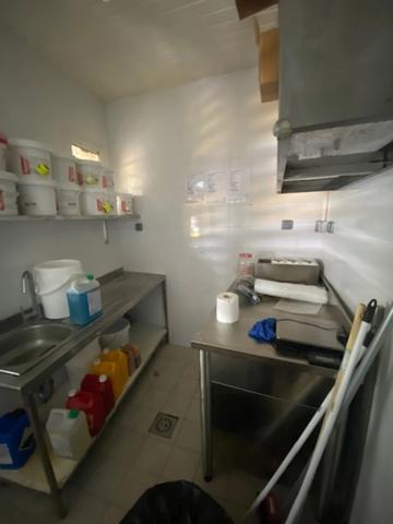 Fonds de commerce + Murs d'immeuble de 3 niveaux 800 m² à vendre SAINT PAUL (974), 2.680.000€