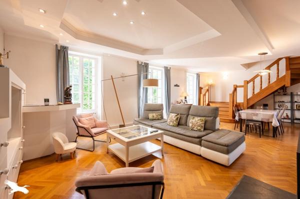 Maison à vendre 375 000 € Bourges 7 p 185 m² DPE F