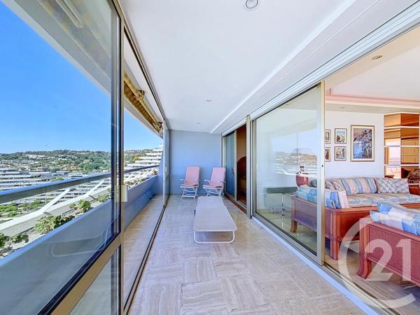 Appartement F4 à vendre  4 pièces - 105,64 m 2   VILLENEUVE LOUBET  - 06