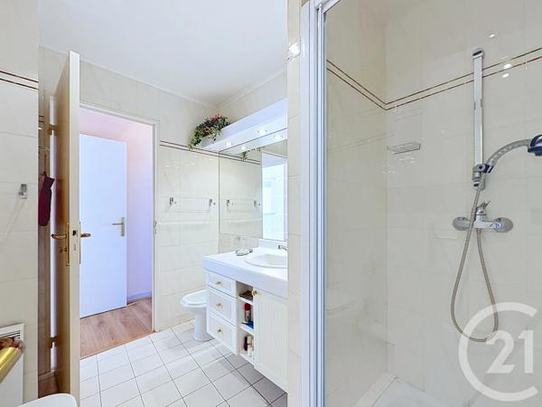 Appartement F4 à vendre  4 pièces - 105,64 m 2   VILLENEUVE LOUBET  - 06
