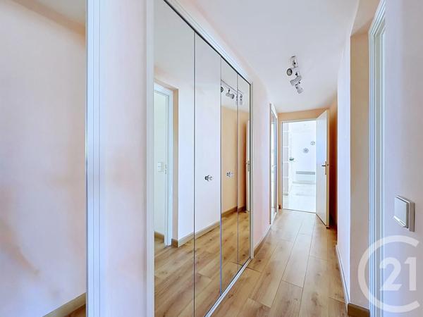Appartement F4 à vendre  4 pièces - 105,64 m 2   VILLENEUVE LOUBET  - 06
