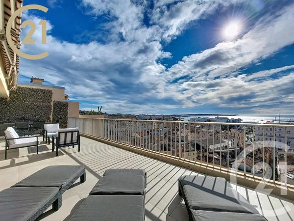 Appartement F4 à vendre  4 pièces - 105,64 m 2   VILLENEUVE LOUBET  - 06