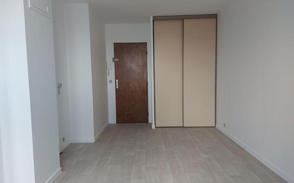 Appartement à louer    1 pièce •  Melun