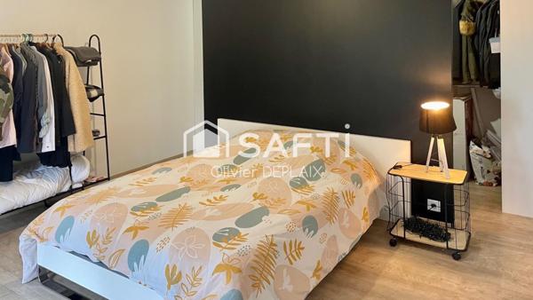 Corps de ferme restauré avec vue Pyrénées et gîte à Nérac (47)