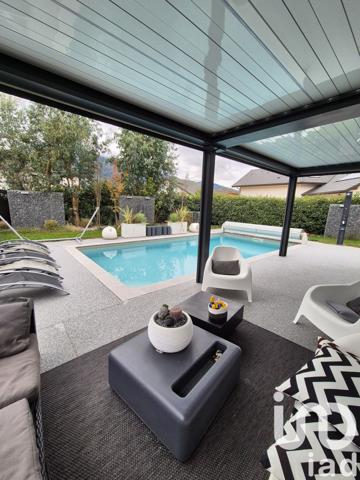 Maison à vendre 6 pièces 160 m² Saint-Pierre-en-Faucigny