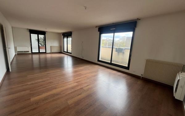 Appartement à louer    3 pièces •  Castres
