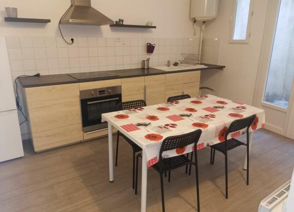 Appartement à louer    2 pièces • 40 m2 Sommières