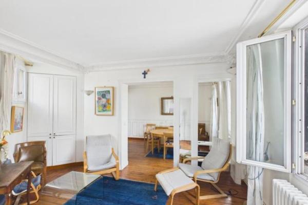 Vente - Appartement 3 pièces 59 m 2 Paris (75015)