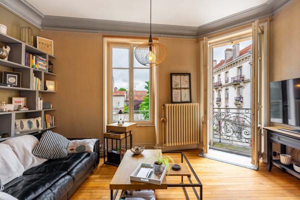 Appartement à saisir sur offres de prix