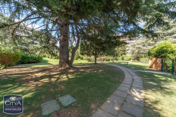 Appartement à vendre 2 pièces 52.58m² Nice (06200)