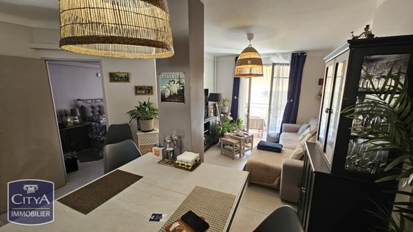 Appartement à vendre 3 pièces 56.6m² Toulon (83000)