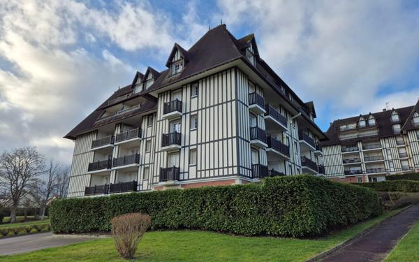 Appartement à vendre    3 pièces • 61,68 m2 Villers-sur-Mer