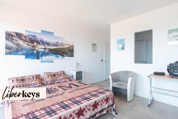 Villa contemporaine de 152m² - Draguignan (83) - Var - Vue exceptionnelle avec un grand terrain boisé en restanques