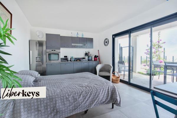 Villa contemporaine de 152m² - Draguignan (83) - Var - Vue exceptionnelle avec un grand terrain boisé en restanques