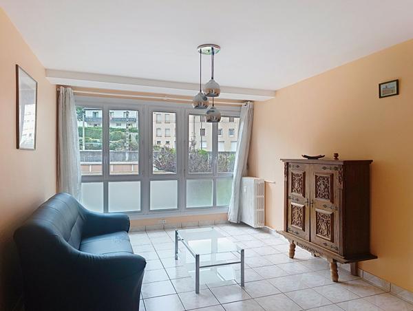 EXCLUSIVITÉ - SAINT-ÉTIENNE - T4 68,66 m² AVEC BALCON + LOGGIA - 3 CHAMBRES POSSIBLES - CAVE
