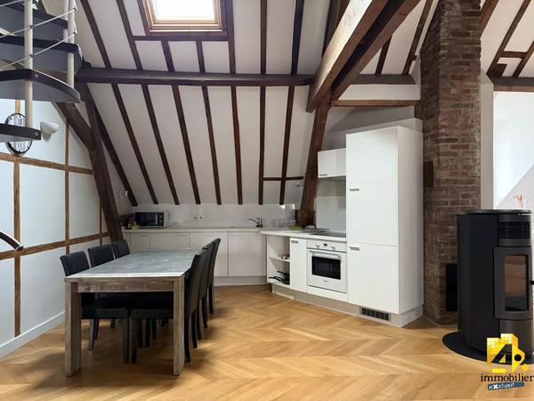 Maison - 17 pièces - 590 m²