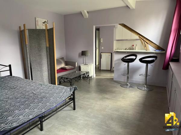 Maison - 17 pièces - 590 m²