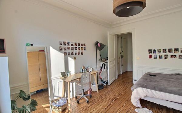 Appartement à vendre    3 pièces • 50,62 m2 Paris 6