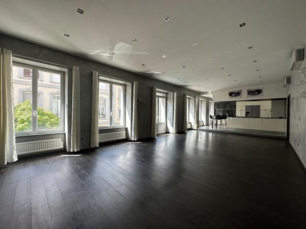 Appartement - 5 pièces - 153 m²