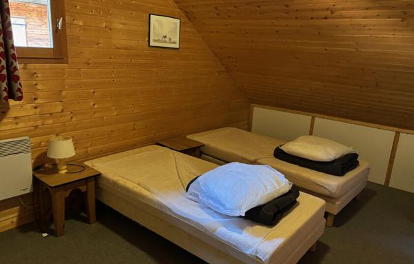 CHALET INDIVIDUEL AU VILLAGE GAULOIS 8 couchages