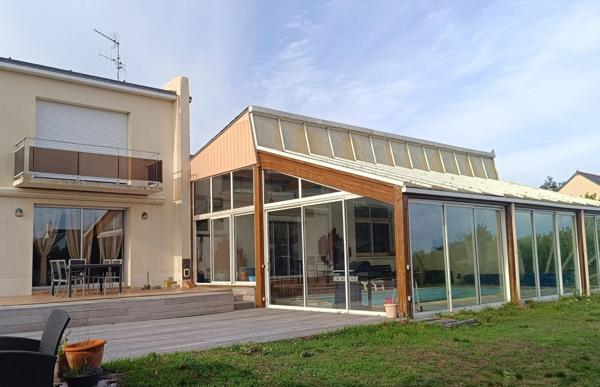 GRANDE MAISON FAMILIALE A 5 MIN D'ANCENIS (44150) - PISCINE 10x4 - TERRAIN 2500 M² - AUCUN VIS-A-VIS - EXPO SUD