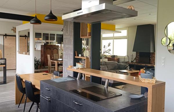 GRANDE MAISON FAMILIALE A 5 MIN D'ANCENIS (44150) - PISCINE 10x4 - TERRAIN 2500 M² - AUCUN VIS-A-VIS - EXPO SUD