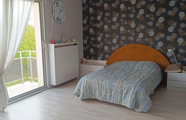 GRANDE MAISON FAMILIALE A 5 MIN D'ANCENIS (44150) - PISCINE 10x4 - TERRAIN 2500 M² - AUCUN VIS-A-VIS - EXPO SUD