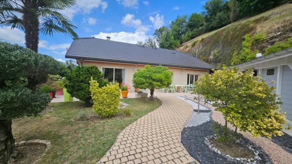 Maison individuelle 7P 181 m² SAINT-JEOIRE-PRIEURE (73190)