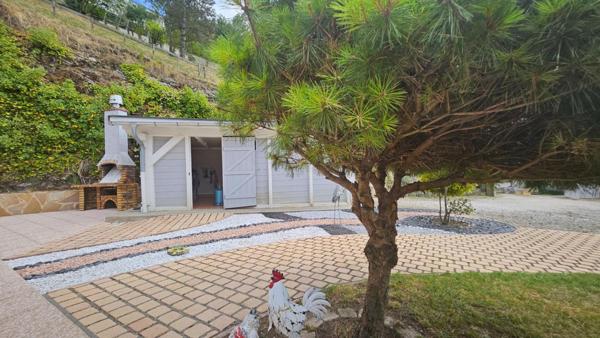 Maison individuelle 7P 181 m² SAINT-JEOIRE-PRIEURE (73190)