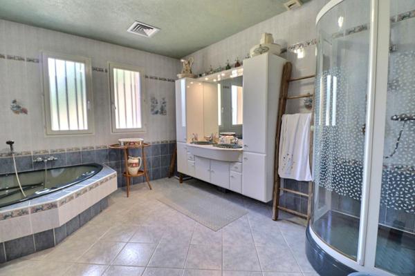 Maison individuelle 7P 181 m² SAINT-JEOIRE-PRIEURE (73190)