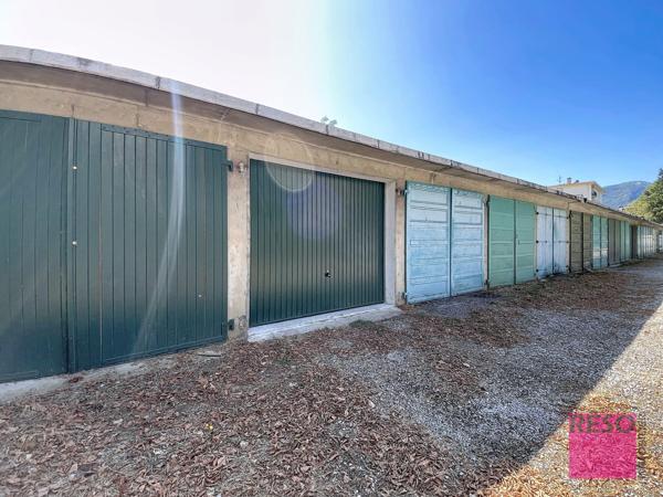 APPARTEMENT T4 VUE DEGAGEE MONT-BLANC ET VOIE VERTE