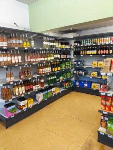 ALES (30) À vendre – Fonds de commerce Épicerie dans un local de 167m².