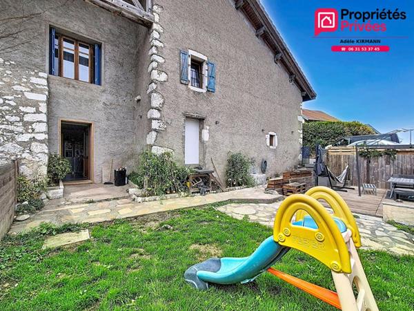 Maison de village 112 m² avec jardin à vendre à Collonges (01550) - Pays de Gex