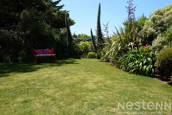 QUIBERON - Grande maison d'architecte à vendre proche du centre-ville et des plages de la baie !