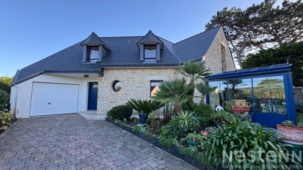 QUIBERON - Grande maison d'architecte à vendre proche du centre-ville et des plages de la baie !