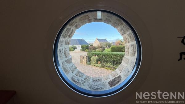 QUIBERON - Grande maison d'architecte à vendre proche du centre-ville et des plages de la baie !