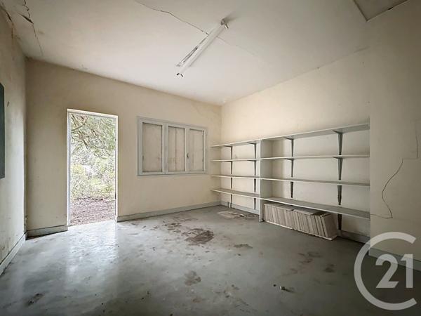 Maison à vendre  10 pièces - 230 m2 VARENNES SUR ALLIER - 03