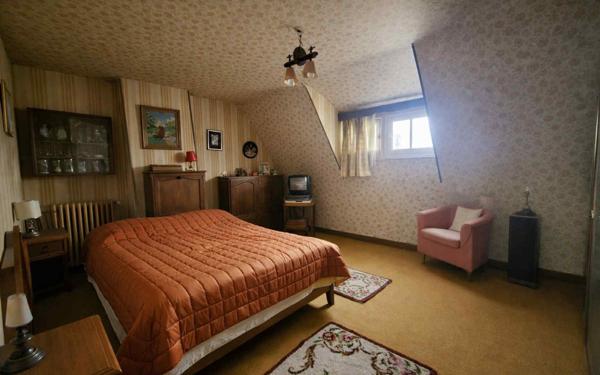 Maison à vendre    7 pièces •  La Fère