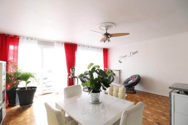 Saint-Martin-d'Hères (38400) T4 Saint Martin d'Hères 105 m² avec terrasse et parking