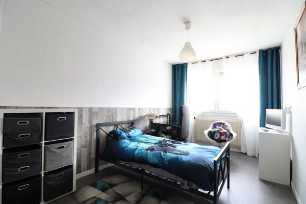 Saint-Martin-d'Hères (38400) T4 Saint Martin d'Hères 105 m² avec terrasse et parking