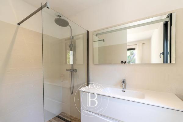 Sainte-Lucie-de-Porto-Vecchio, Villa jumelée 5 Chambres -  300 m² à vendre