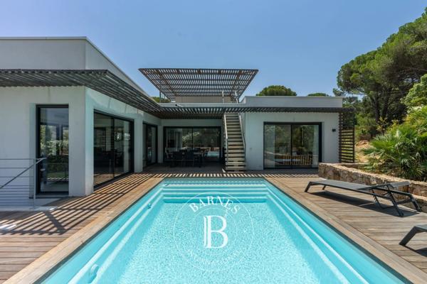 Sainte-Lucie-de-Porto-Vecchio, Villa jumelée 5 Chambres -  300 m² à vendre