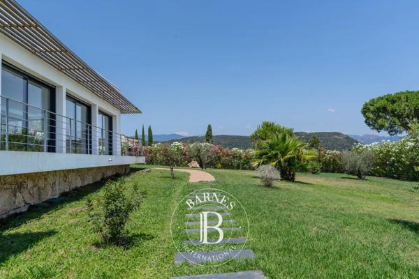 Sainte-Lucie-de-Porto-Vecchio, Villa jumelée 5 Chambres -  300 m² à vendre