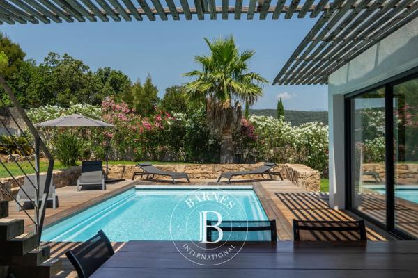 Sainte-Lucie-de-Porto-Vecchio, Villa jumelée 5 Chambres -  300 m² à vendre