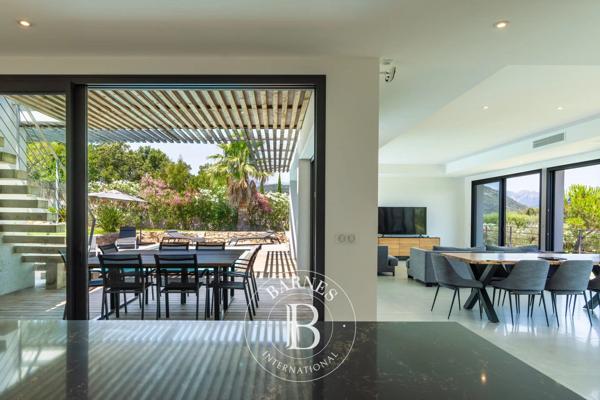 Sainte-Lucie-de-Porto-Vecchio, Villa jumelée 5 Chambres -  300 m² à vendre
