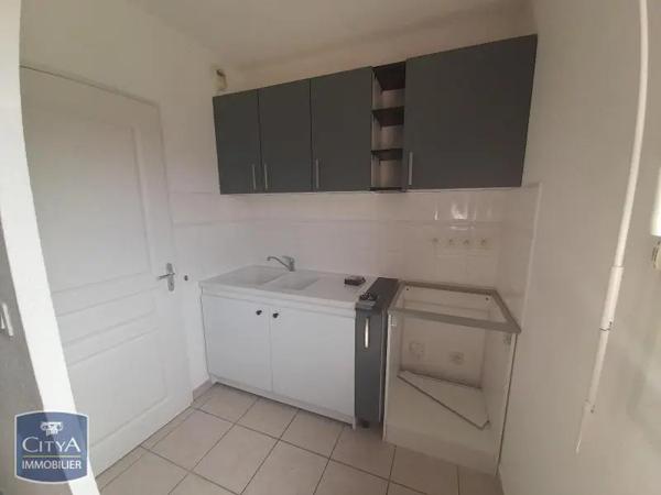Appartement à louer 2 pièces 46.34m² Tarbes (65000)