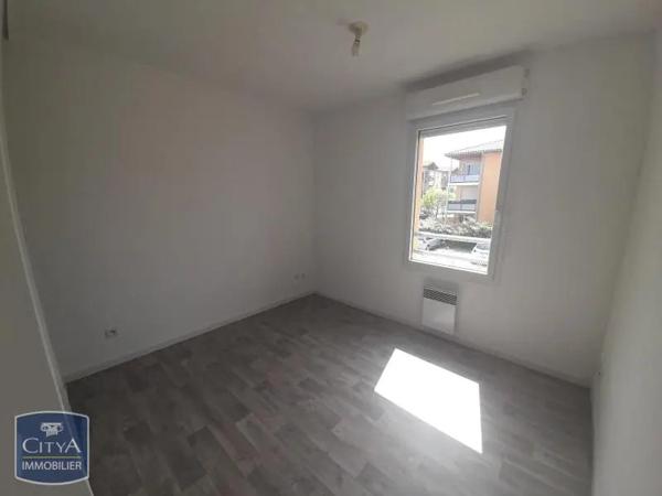 Appartement à louer 2 pièces 46.34m² Tarbes (65000)